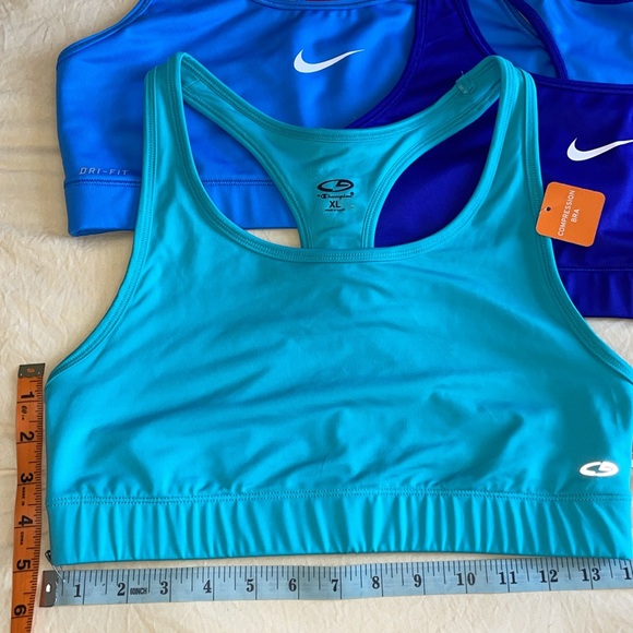 3 sports bras - Picture 8 of 10